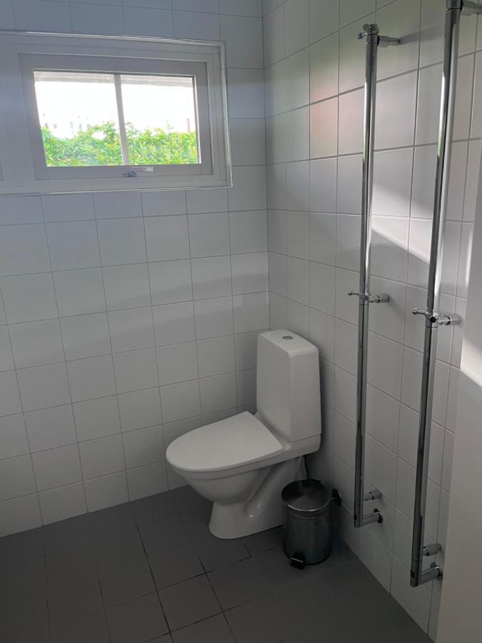 Havsnaera Nyrenoverat Centralt I Båstad Exteriör bild